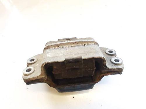Used Engine mount Engine mount VW JETTA III (1K2) 1.9 TDI (105 hp) 32566204 32566204