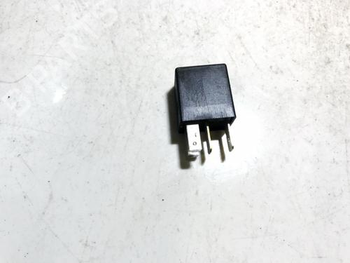 Used Electronic sensor Electronic sensor OPEL ZAFIRA A MPV (T98) 2.0 DI 16V (F75) (82 hp) 33520851 33520851