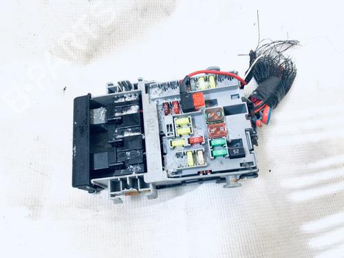Used Fuse box Fuse box OPEL INSIGNIA A (G09) 2.0 CDTI (68) (131 hp) 33064320 33064320