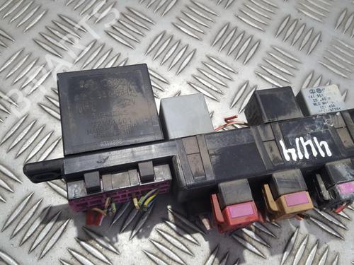 Used Fuse box Fuse box VW GOLF IV (1J1) 1.9 TDI (110 hp) 33504601 33504601