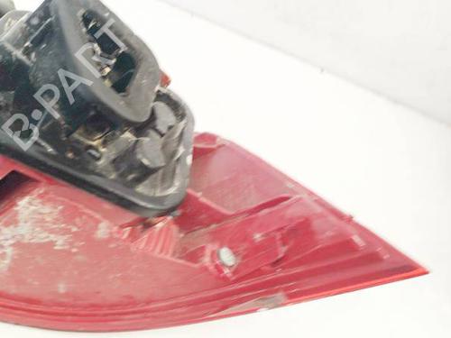 Left taillight VW PASSAT B7 (362) 1.6 TDI | BP37677462C34 - Image 2