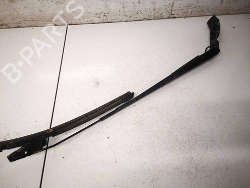 Used Front windshield wiper arm Front windshield wiper arm TOYOTA MATRIX (_E13_) 1.8 VVTi (ZZE132, ZZE134) (132 hp) 36379895 36379895