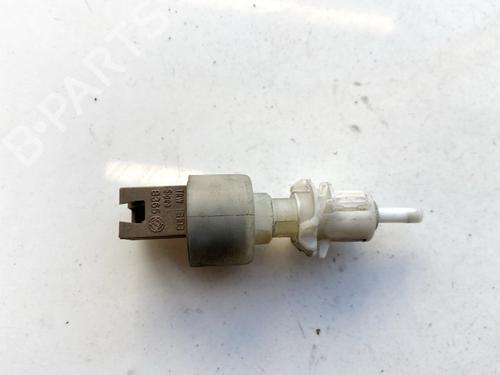 Módulo eletrónico Módulo eletrónico IVECO DAILY III Van 29 L 12 V (ALKA41A2, ALLA52A2, ALKA42A2) (116 hp) 35486527 35486527