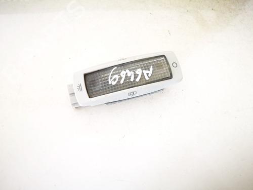 Plafonier Plafonier VW GOLF IV (1J1) 1.6 (100 hp) 35598855 35598855