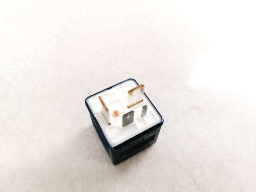 Electronic sensor AUDI A4 B5 (8D2) 1.9 TDI | BP33079832M84 - Image 2