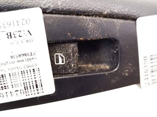 switch-skoda-superb-ii-3t4-2008-2009-2010-2011-2012-2013-2014-2015-32581268 main image