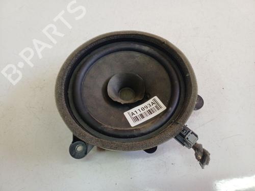 speaker-volvo-v50-545-2003-2004-2005-2006-2007-2008-2009-2010-2011-2012-32533584 main image