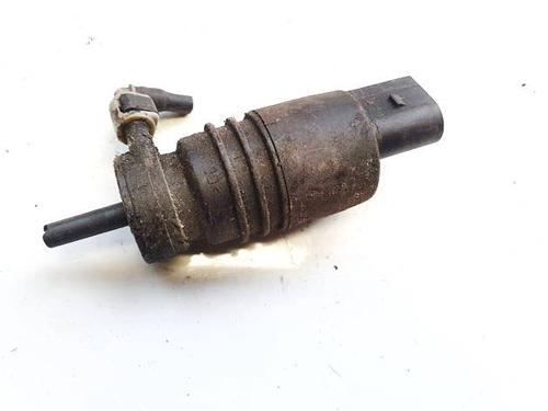 Used Washer pump Washer pump VW PASSAT B7 (362) 1.6 TDI (105 hp) 34899726 34899726