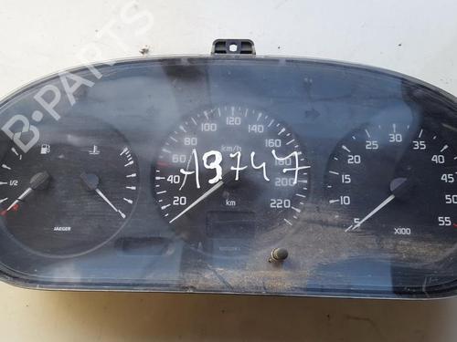 Used Instrument cluster Instrument cluster 35854133 35854133