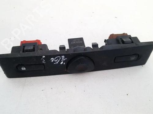 Used Warning switch Warning switch 35842196 35842196