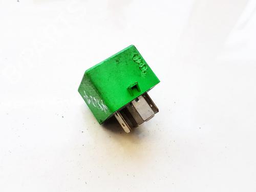 andre-citroen-c5-i-dc_-2001-2002-2003-2004-2005-33060984 main image