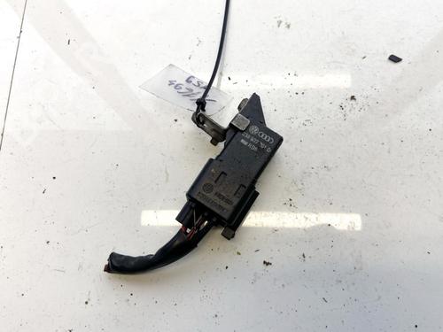 Electronic sensor SKODA SUPERB I (3U4) 2.0 TDI | BP35463530M84 - Image 2