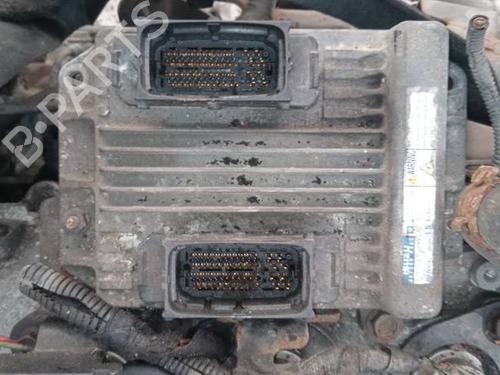 Used Engine control unit (ECU) Engine control unit (ECU) OPEL MERIVA A MPV (X03) 1.7 CDTI (E75) (100 hp) 32951412 32951412