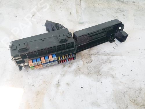 Used Fuse box Fuse box PORSCHE CAYENNE (9PA) S 4.5 (340 hp) 33072889 33072889