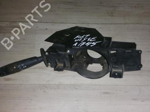 Advarselsbryter Advarselsbryter FIAT ULYSSE (220_) 2.0 (220.AC5) (121 hp) 35649072 35649072