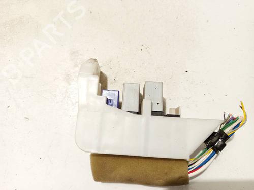 Used Fuse box Fuse box TOYOTA AVENSIS Saloon (_T27_) 2.0 D-4D (ADT270_, ADT270R) (126 hp) 32545320 32545320
