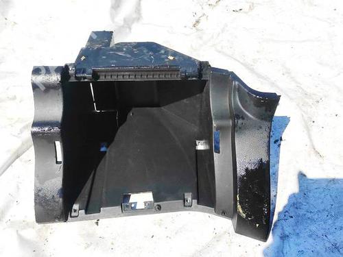 Used Glove box Glove box NISSAN X-TRAIL II (T31) 2.0 dCi 4x4 (150 hp) 35281374 35281374
