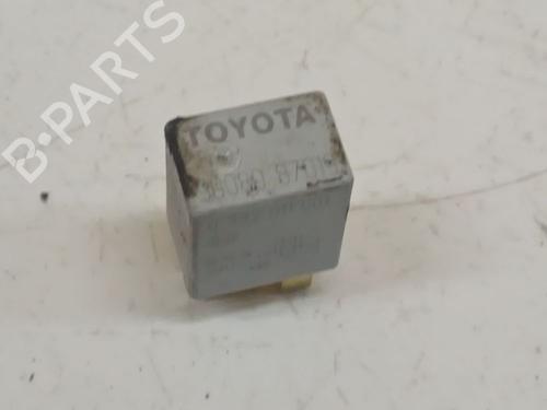 Used Electronic sensor Electronic sensor TOYOTA COROLLA Verso (ZER_, ZZE12_, R1_) 2.0 D-4D (CUR10_, CUR10R) (116 hp) 34388138 34388138