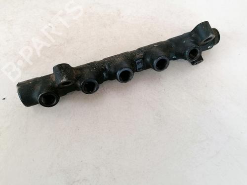 Used Injection rail Injection rail 35512825 35512825