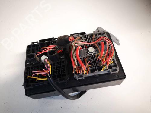 Fuse box CHEVROLET CAPTIVA (C100, C140) 2.0 D 4WD | BP32552890E1 - Image 2