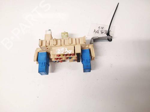 Used Fuse box Fuse box NISSAN QASHQAI I (J10, NJ10) 2.0 dCi (150 hp) 32935810 32935810