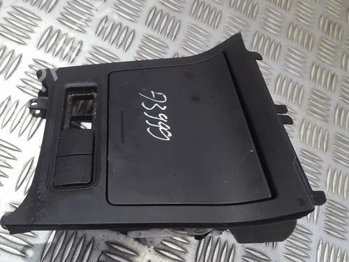 Used Ashtray Ashtray VW JETTA III (1K2) 2.0 TDI (140 hp) 35706218 35706218