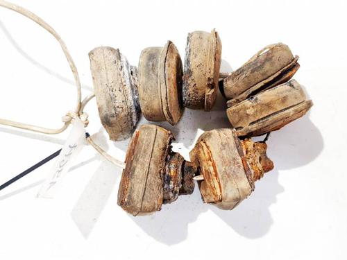 Used Engine mount CHRYSLER VOYAGER IV (RG, RS) 2.8 CRD (150 hp) 32627611