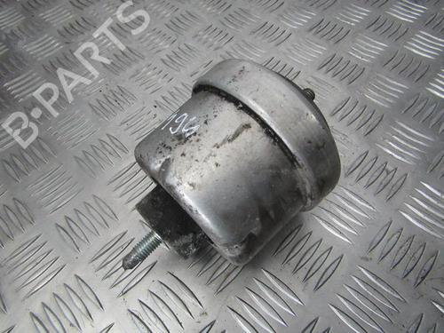 Used Engine mount Engine mount OPEL VECTRA B (J96) 2.0 DTI 16V (F19) (101 hp) 33492026 33492026