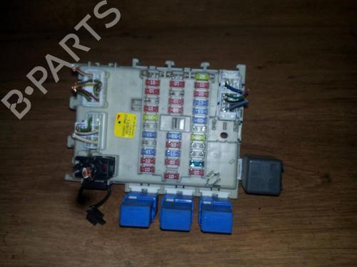 fuse-box-nissan-almera-ii-hatchback-n16-2000-33515307 main image