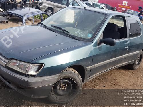 Used Parts PEUGEOT 306 Hatchback (7A, 7C, N3, N5) 1.8 4526384