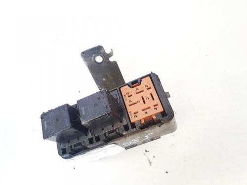 Fuse box OPEL FRONTERA B (U99) 2.2 DTI (6B_ZC, 6B_VF, 6B_66, 6B_76) | BP33099460E1 - Image 3