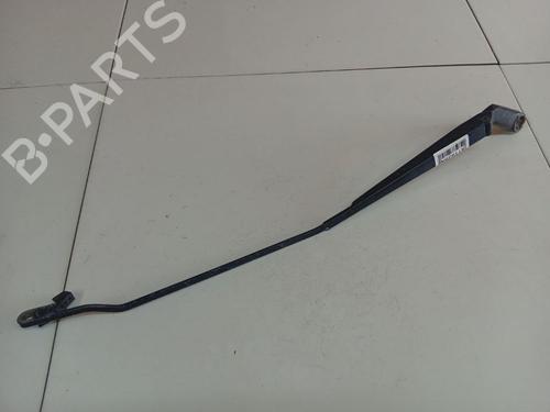 Used Front windshield wiper arm Front windshield wiper arm 38103355 38103355