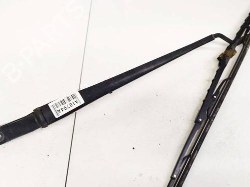 Used Front windshield wiper arm Front windshield wiper arm 32553801 32553801