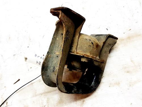 Used Engine mount Engine mount TOYOTA YARIS VERSO (_P2_) 1.4 D-4D (NLP20_, NLP22_) (75 hp) 33062632 33062632