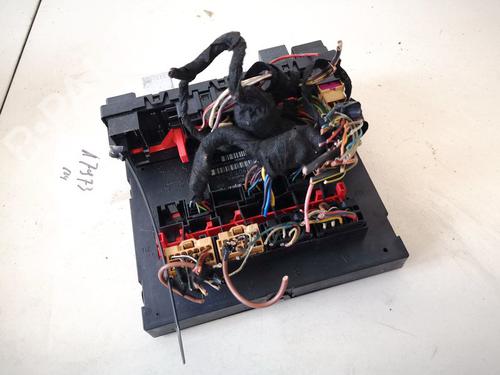fuse-box-audi-a3-8p1-2003-2004-2005-2006-2007-2008-2009-2010-2011-2012-2013-32904955 main image