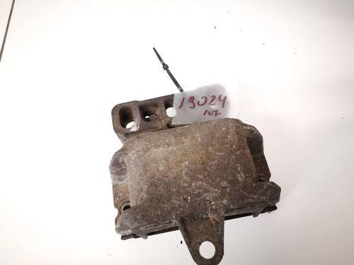 Used Engine mount Engine mount VW GOLF IV (1J1) 1.9 TDI (110 hp) 32939266 32939266