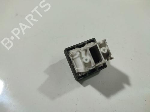 Switch SKODA ROOMSTER (5J7) 1.4 TDI | BP34892220I30 - Image 4