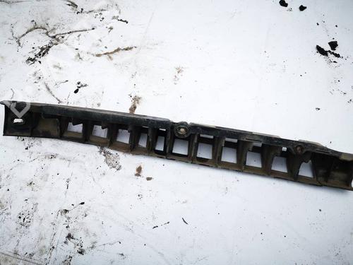 Used Rear bumper bracket Rear bumper bracket 38739156 38739156