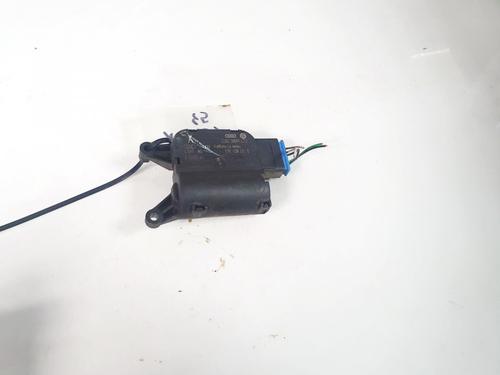 electronic-module-vw-passat-b6-3c2-2005-2006-2007-2008-2009-2010-2011-32896099 main image