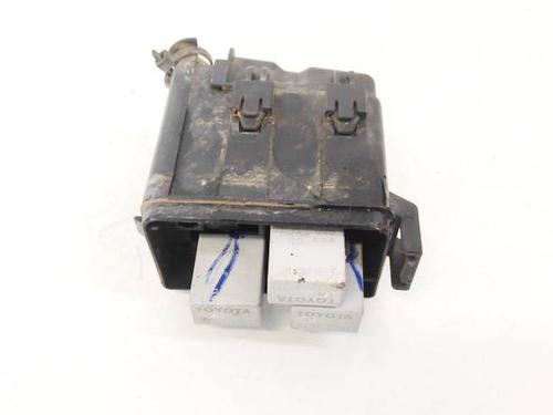 Used Fuse box Fuse box TOYOTA COROLLA Saloon (_E15_) 1.6 (ZRE151) (132 hp) 32955499 32955499