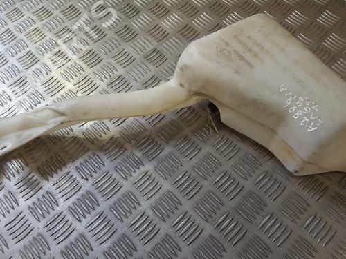 Used Windscreen washer tank Windscreen washer tank 35672574 35672574