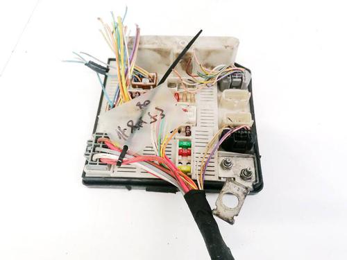 Used Fuse box Fuse box RENAULT SCÉNIC II (JM0/1_) 1.5 dCi (JM02, JM13) (101 hp) 32923586 32923586