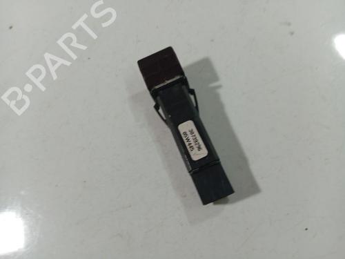 Warning switch VOLVO V50 (545) 2.0 D | BP40556083I22 - Image 3