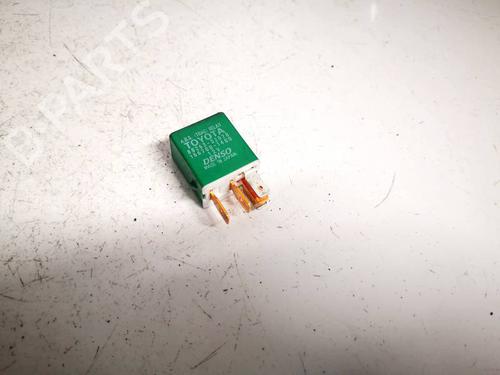Used Electronic sensor Electronic sensor TOYOTA PREVIA II (_R3_) 2.0 D-4D (CLR30_, CLR30R) (116 hp) 32619569 32619569