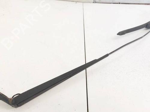 Used Front windshield wiper arm Front windshield wiper arm TOYOTA YARIS (_P1_) 1.0 (SCP10_, SCP10R) (68 hp) 32950166 32950166