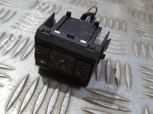 Used Switch Switch SKODA OCTAVIA II (1Z3) 2.0 TDI (140 hp) 35710497 35710497