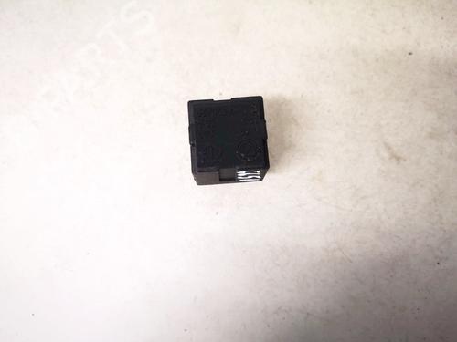 Used Electronic sensor Electronic sensor ALFA ROMEO 147 (937_) 1.9 JTDM (937.AXD1A, 937.AXV1A, 937.BXB1A) (115 hp) 33081270 33081270