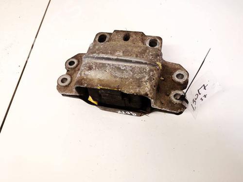 Used Engine mount Engine mount VW GOLF V (1K1) 1.4 16V (75 hp) 32939407 32939407