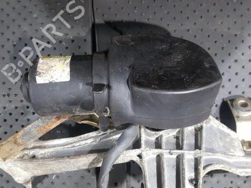 Used Front wiper motor Front wiper motor RENAULT LAGUNA I (B56_, 556_) 1.8 (B56A/B) (90 hp) 35656479 35656479