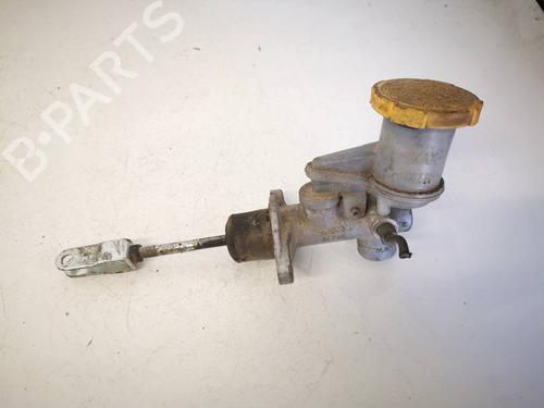 Used Clutch slave cylinder Clutch slave cylinder SUBARU FORESTER (SG_) 2.0 AWD (SG5) (125 hp) 34753877 34753877
